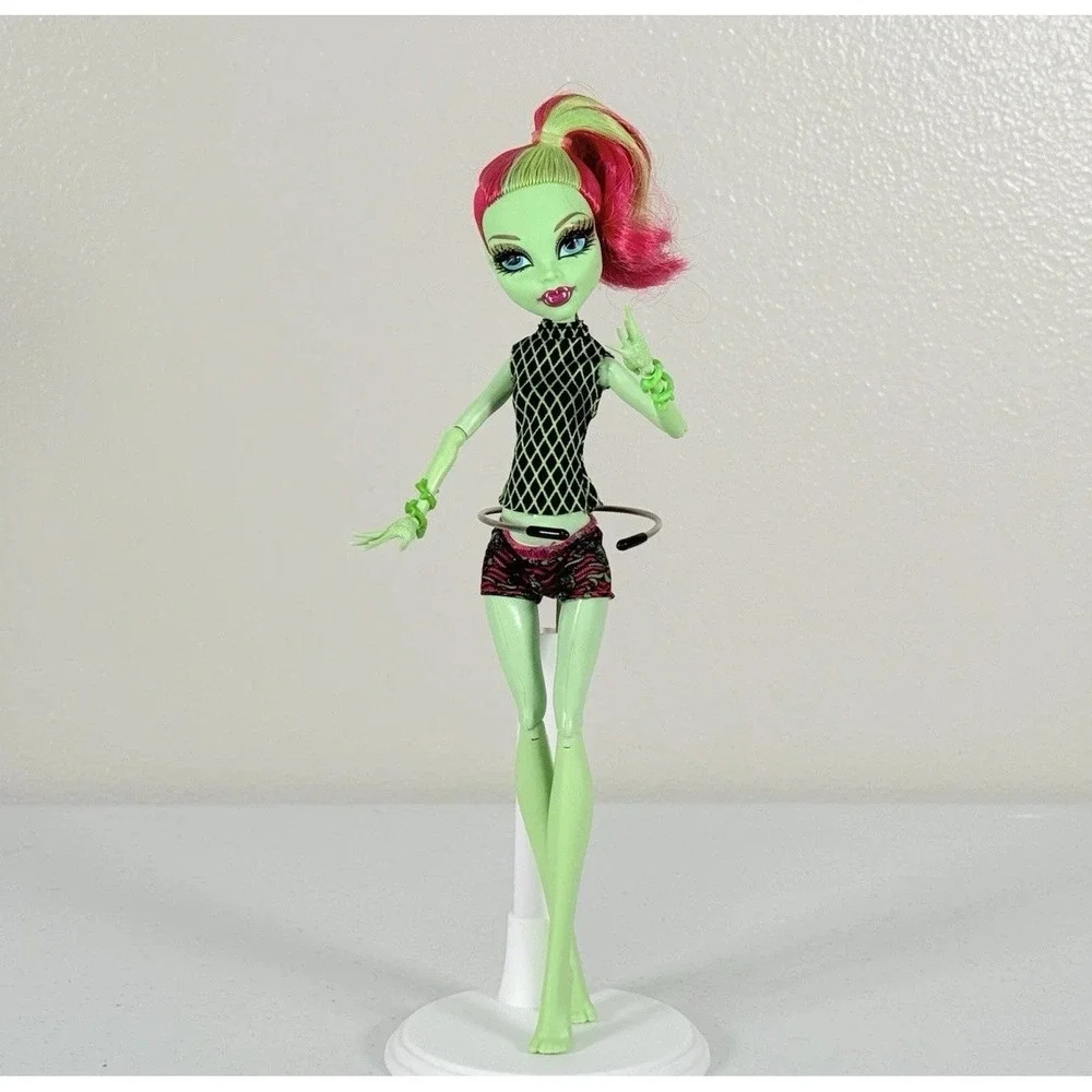 Monster High Fangtastic Fitness Venus McFlytrap Doll Rare No Stretchband Or Shoe